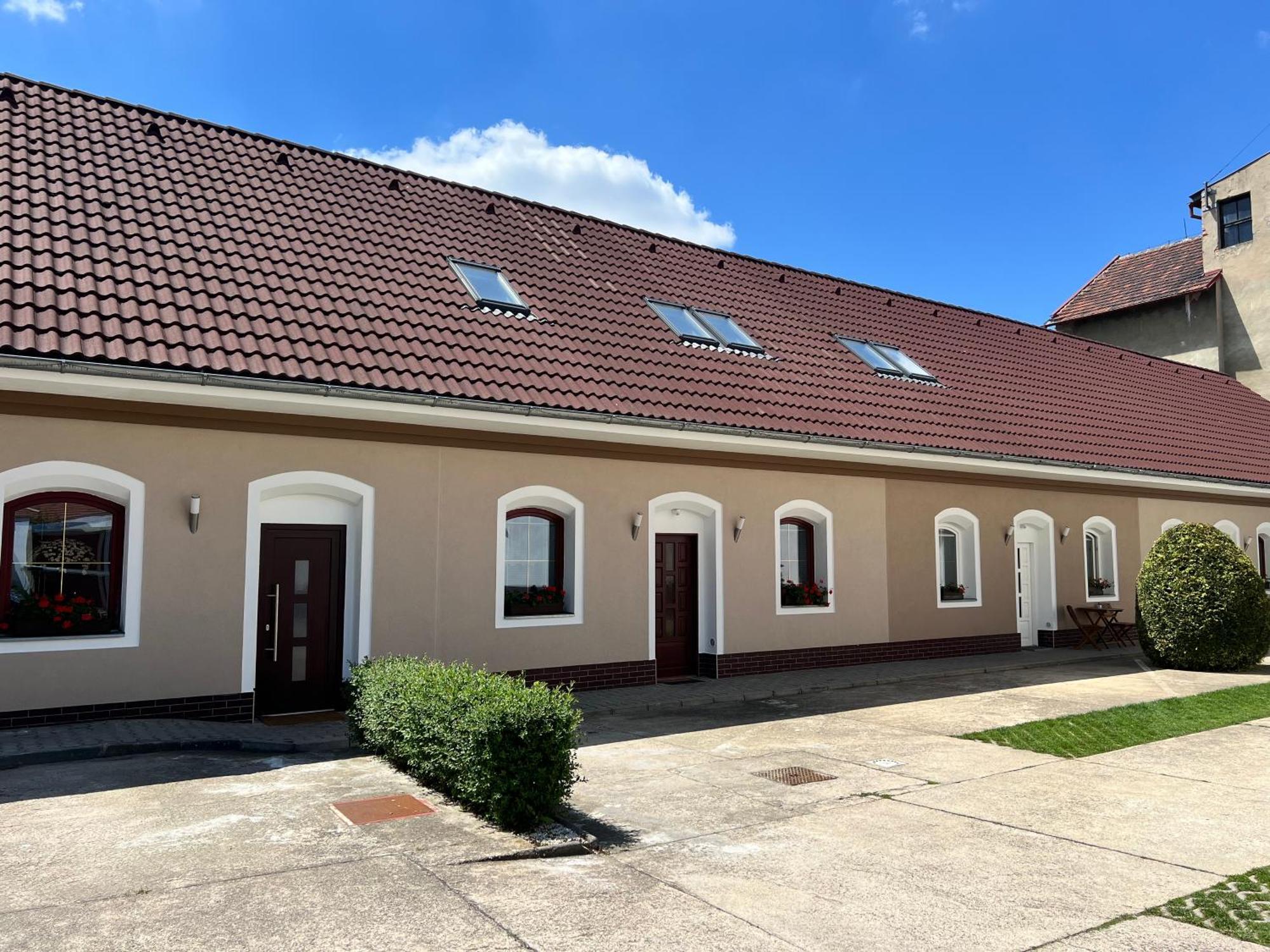Penzion Manes Krabcice Экстерьер фото