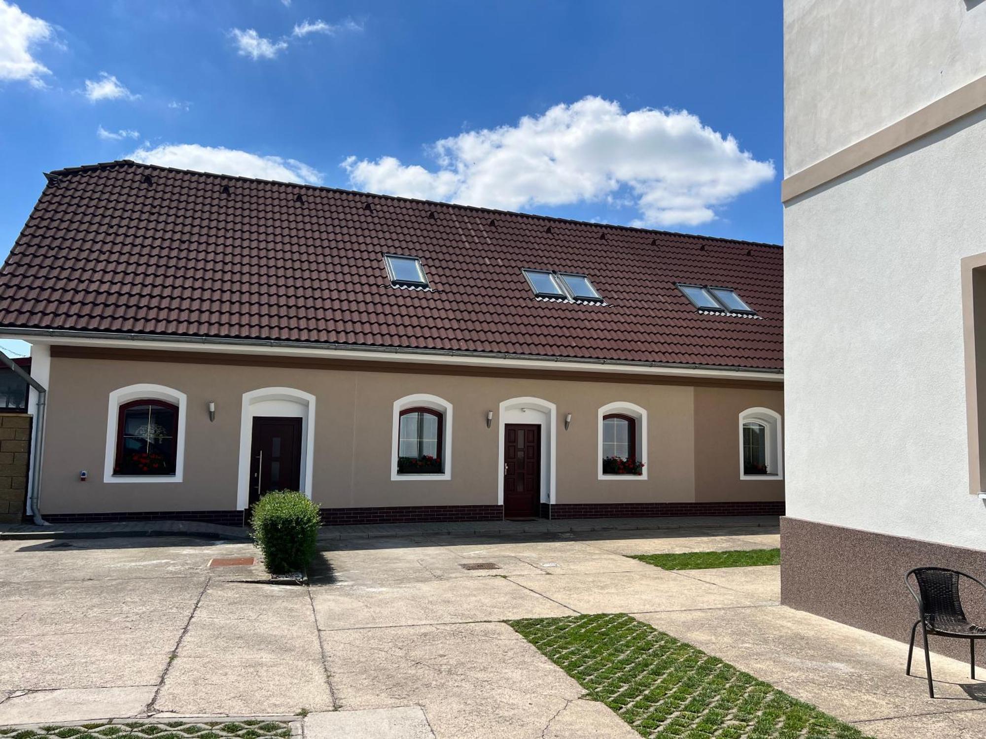 Penzion Manes Krabcice Экстерьер фото