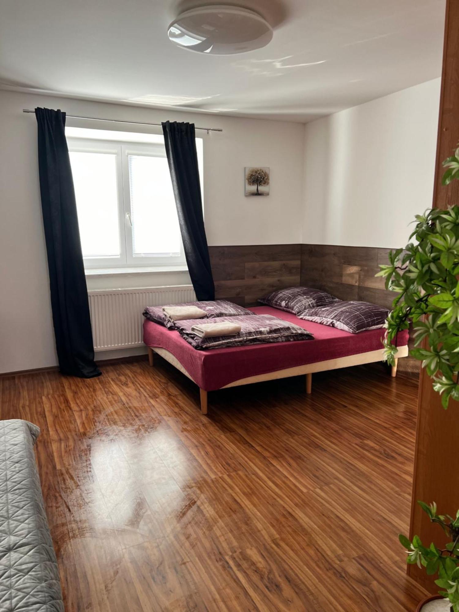 Penzion Manes Krabcice Экстерьер фото