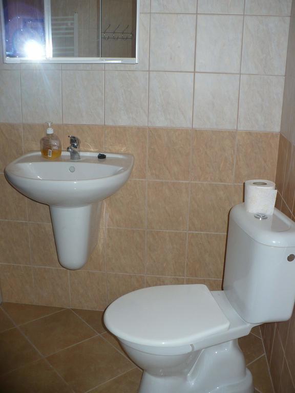 Penzion Manes Krabcice Экстерьер фото